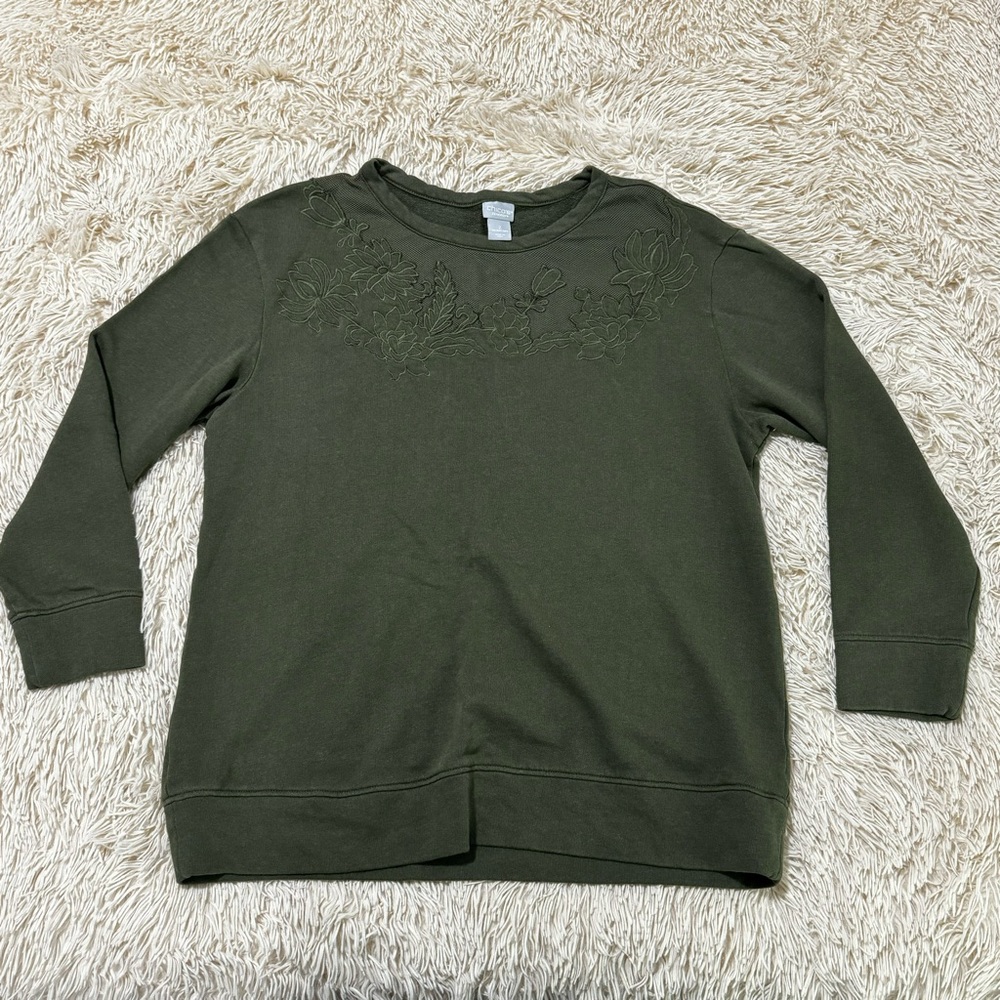 CHICO’S Sweatshirt Sweater Embroidered mesh neck Size L